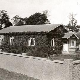 Howell Homestead; 1917