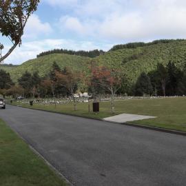 Akatārawa Cemetery