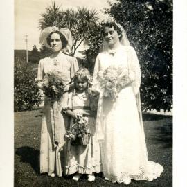 Sharman Marsh Family Photo Album; Poulson and Springgay Wedding; March 1938