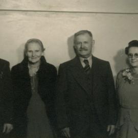 Members of the Benge Family; no date