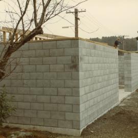 Upper Hutt School; Construction of new changing shed at pool; 1985