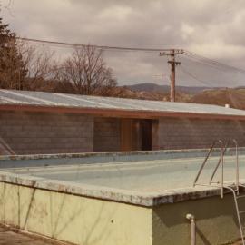 Upper Hutt School; Construction of new changing shed at pool; 1985