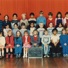 Upper Hutt School; Class photo Rm 7; 1986