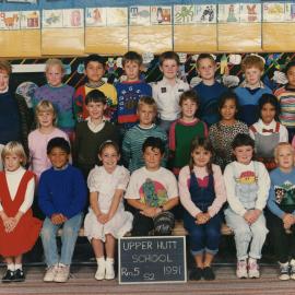 Upper Hutt School; Class photo Rm 5; 1991