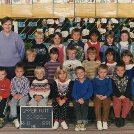 Upper Hutt School; Class photo Rm 8; 1991
