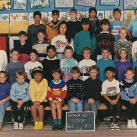 Upper Hutt School; Class photo Rm 1; 1991