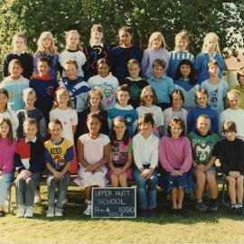 Upper Hutt School; Class photo Rm 4; 1990