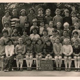 Upper Hutt School; Class photo Rm 7; 1976