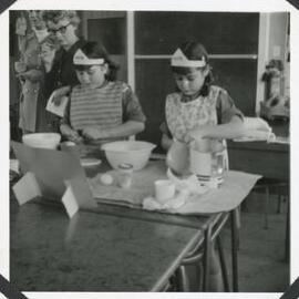 Upper Hutt Brownie Pack; Bata Bun Division Finals (2) ; 1971