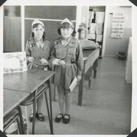 Upper Hutt Brownie Pack; Bata Bun Division Finals (9) ; 1971