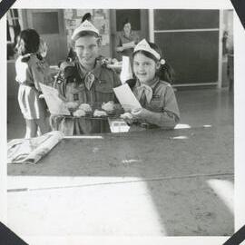 Upper Hutt Brownie Pack; Bata Bun Division Finals (8) ; 1971