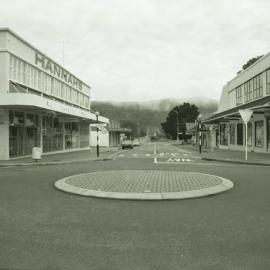 Main Street; Hannah's, Logan Street; 1996