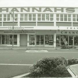 Main Street; Hannahs; 1996