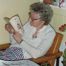 Silverstream Hospital; Patient Reading; 1988