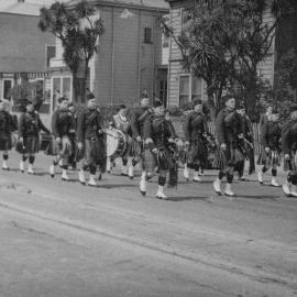 Upper Hutt Pipe Band; Wellington Parade; ca. 1948
