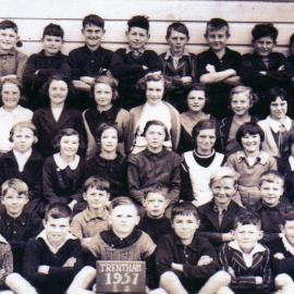 Trentham School; Standard 5; 1937