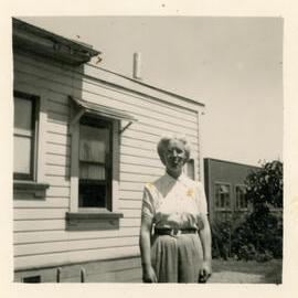 Wallaceville Animal Research Centre; Elsie Josland; 1940s