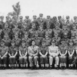 Army; group portrait, military personnel, artillery, all ranks, probably Papakura Camp. [P4-142-1975]