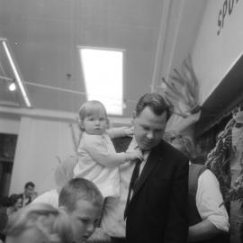 Dunlops Xmas party [P1-3741-6131]; Gordon Harker, giant-tyre builder.