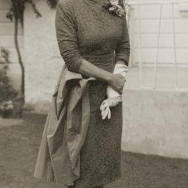 Mrs Elsie Gibbs (Mrs T N Gibbs) mother of Colin. First Plunket nurse in Upper Hutt c1924/1927. [P1-69-860]