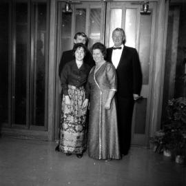 RSA ball 1972; arrivals. [P1-6868-9258]