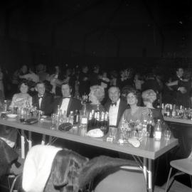 RSA ball 1972; table groups. [P1-6883-9273]
