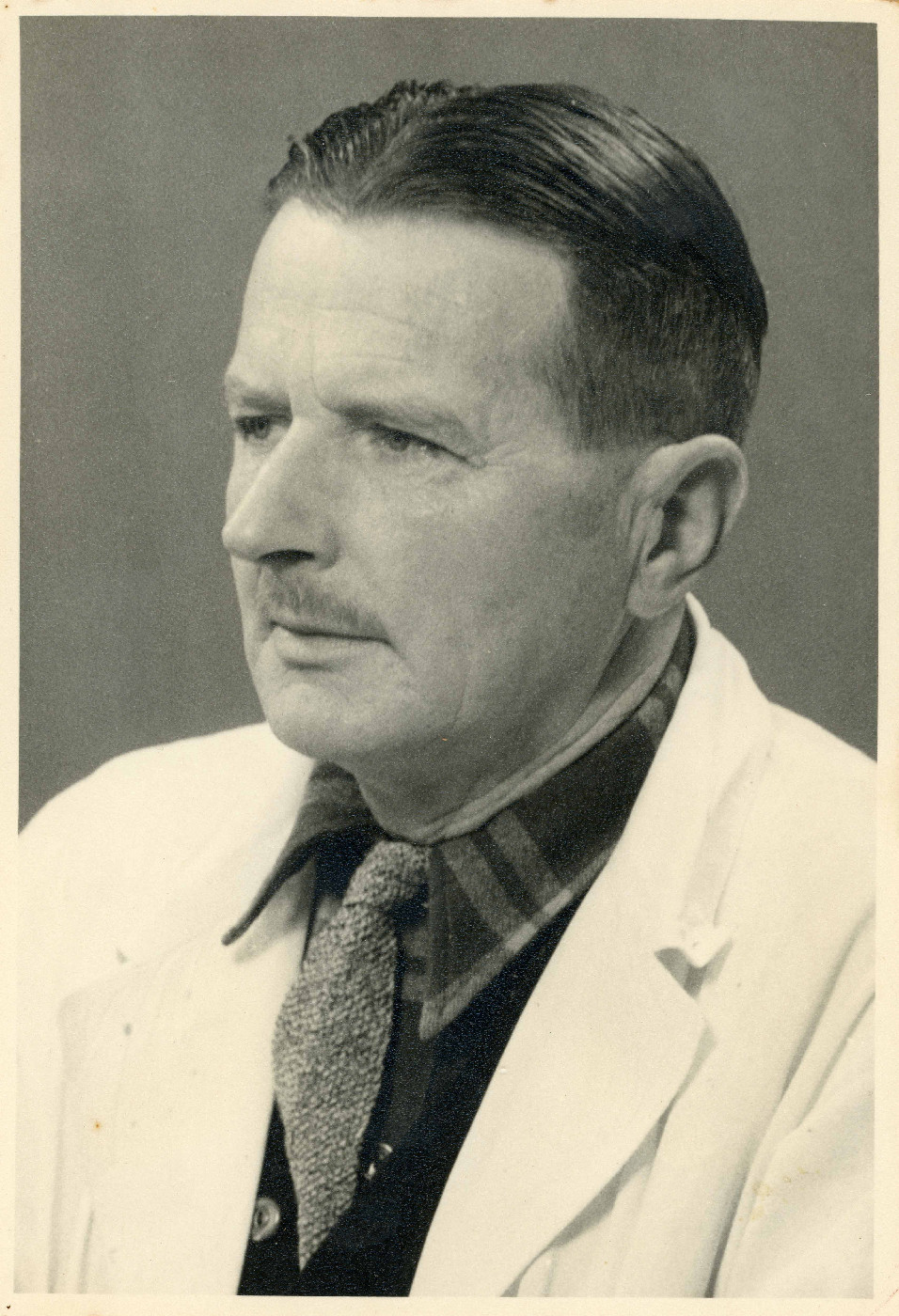 Sydney Walter Josland at the National Health Institute in 1954.