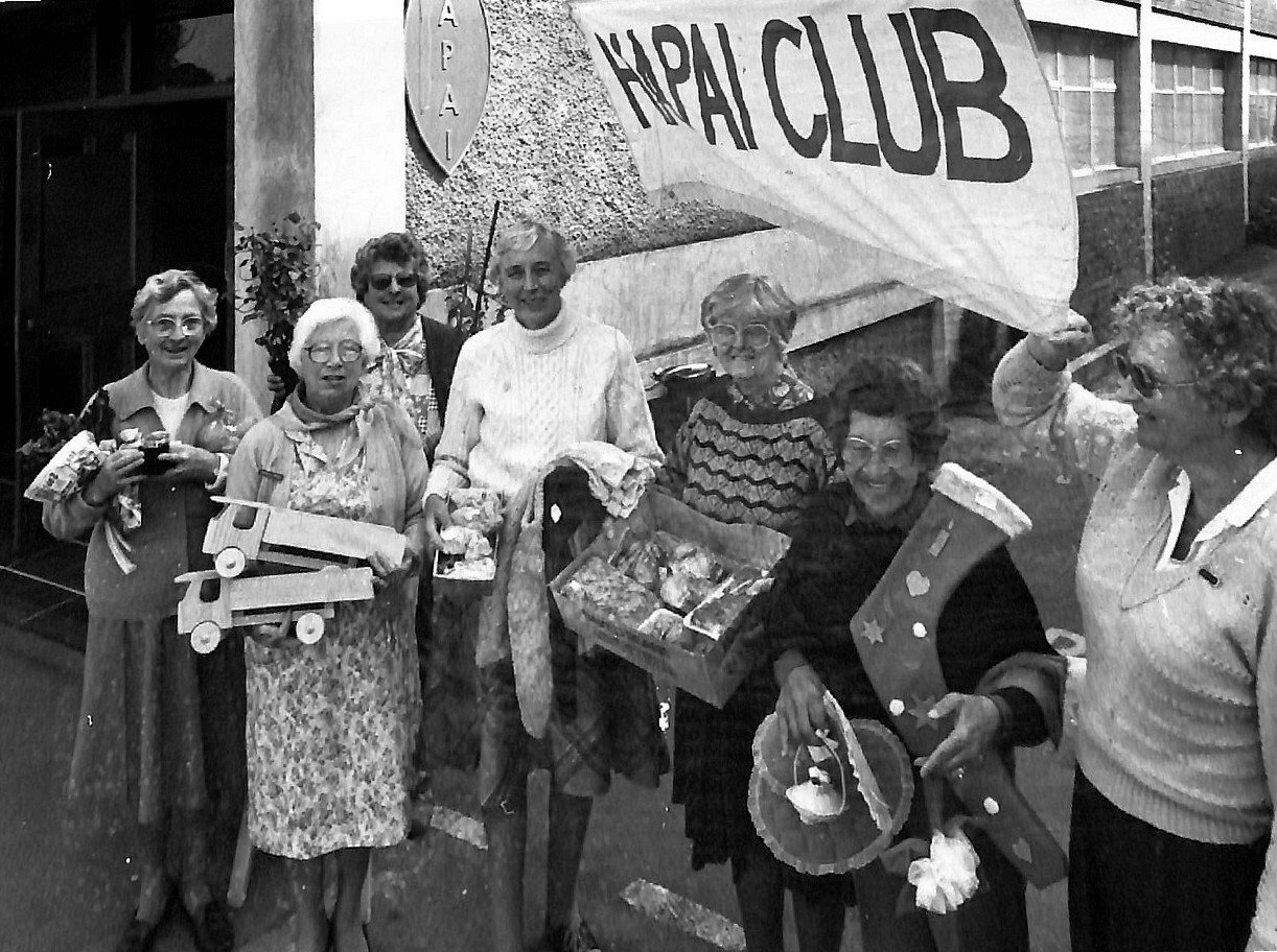 Picture enhanced, with verticals uoright