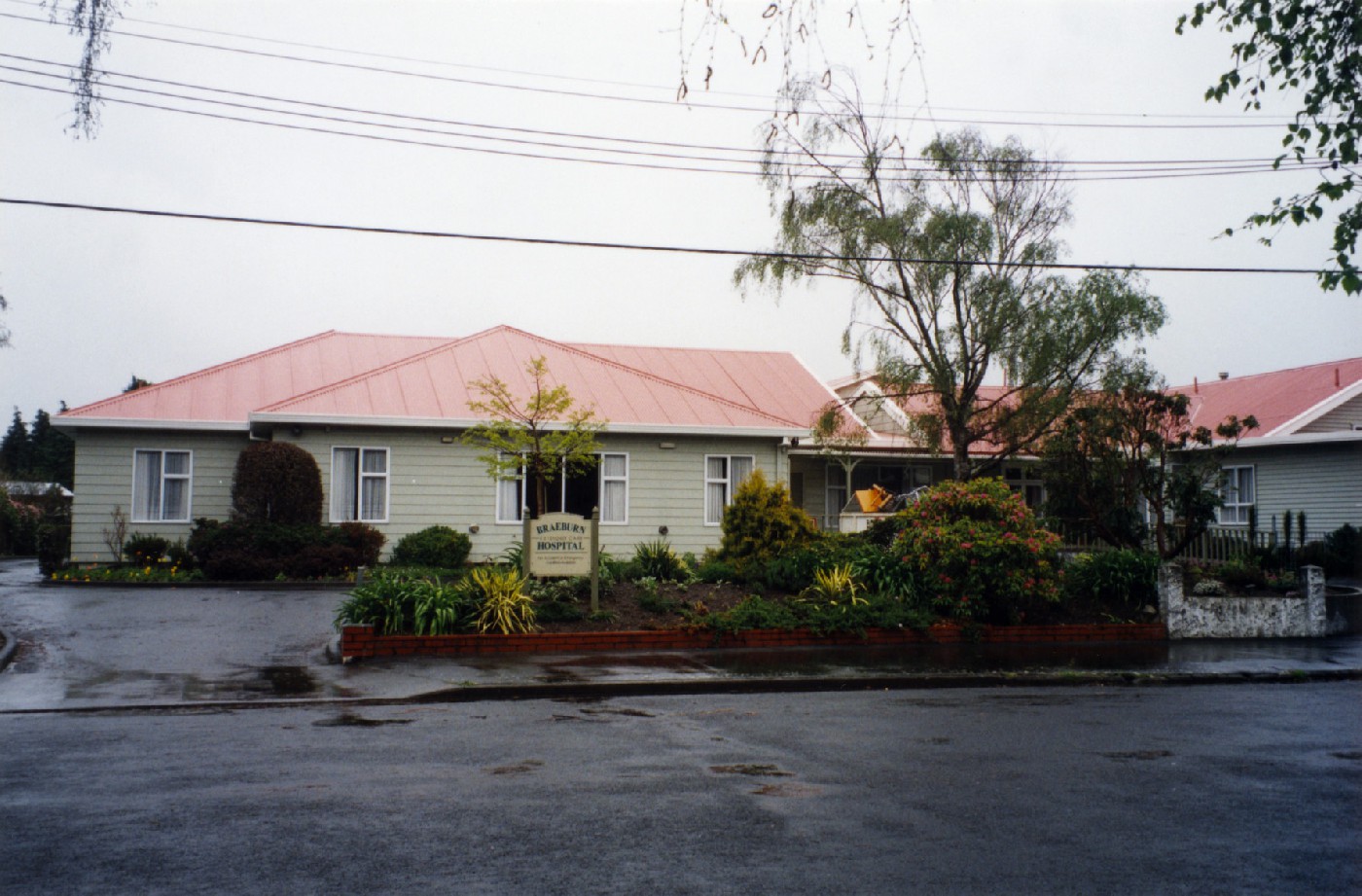 Pictures in 2001, before removals began.